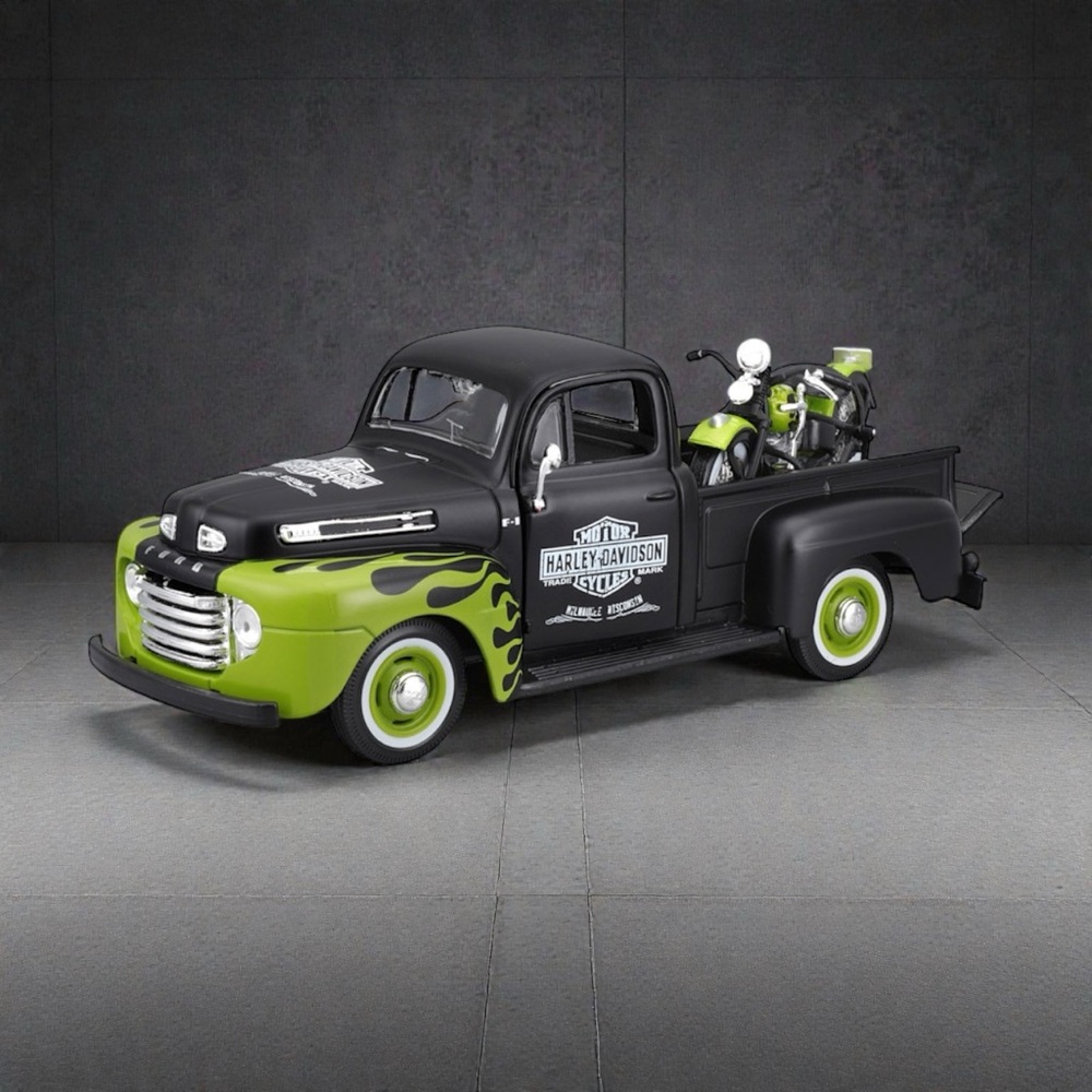 Maisto Harley Davidson 1:24 1948 Ford F-1 Pickup & FL Panhead Set - Collectible